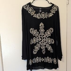 Women's India Boutique Black/White Tunic, Free Size